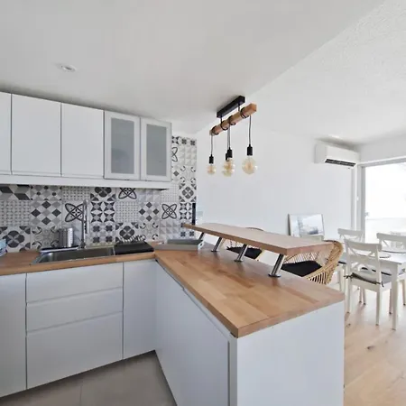 Apartment De La Jetee - Welkeys